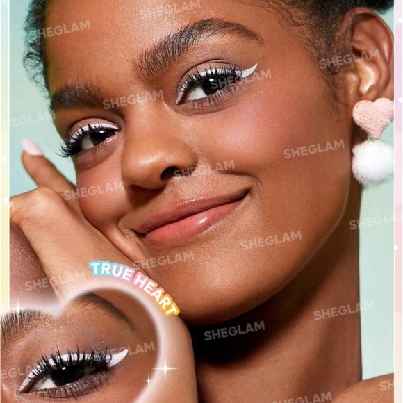 - SHEGLAM X Care Bears Sweet Wishes Colored Eyeliner - Picture 4 of 6